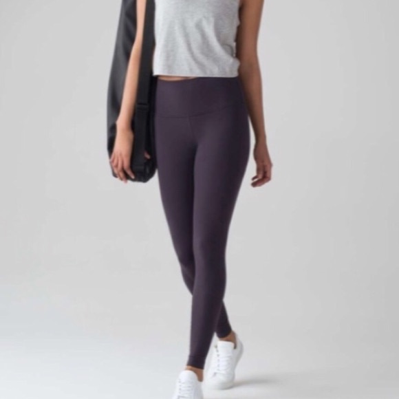 lululemon athletica Pants - LULULEMON HR WUNDERUNDER 7/8ths GRAPE